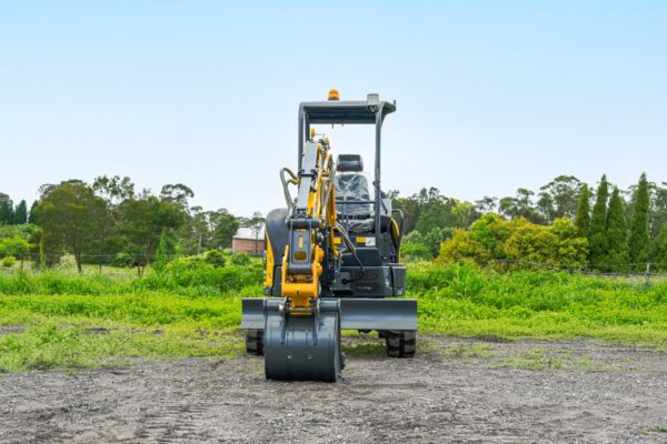 2.7 Ton Excavator for Sale