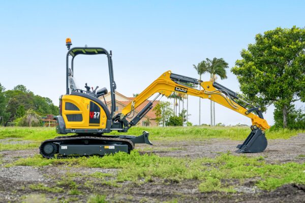 2.7 Ton Excavator for Sale