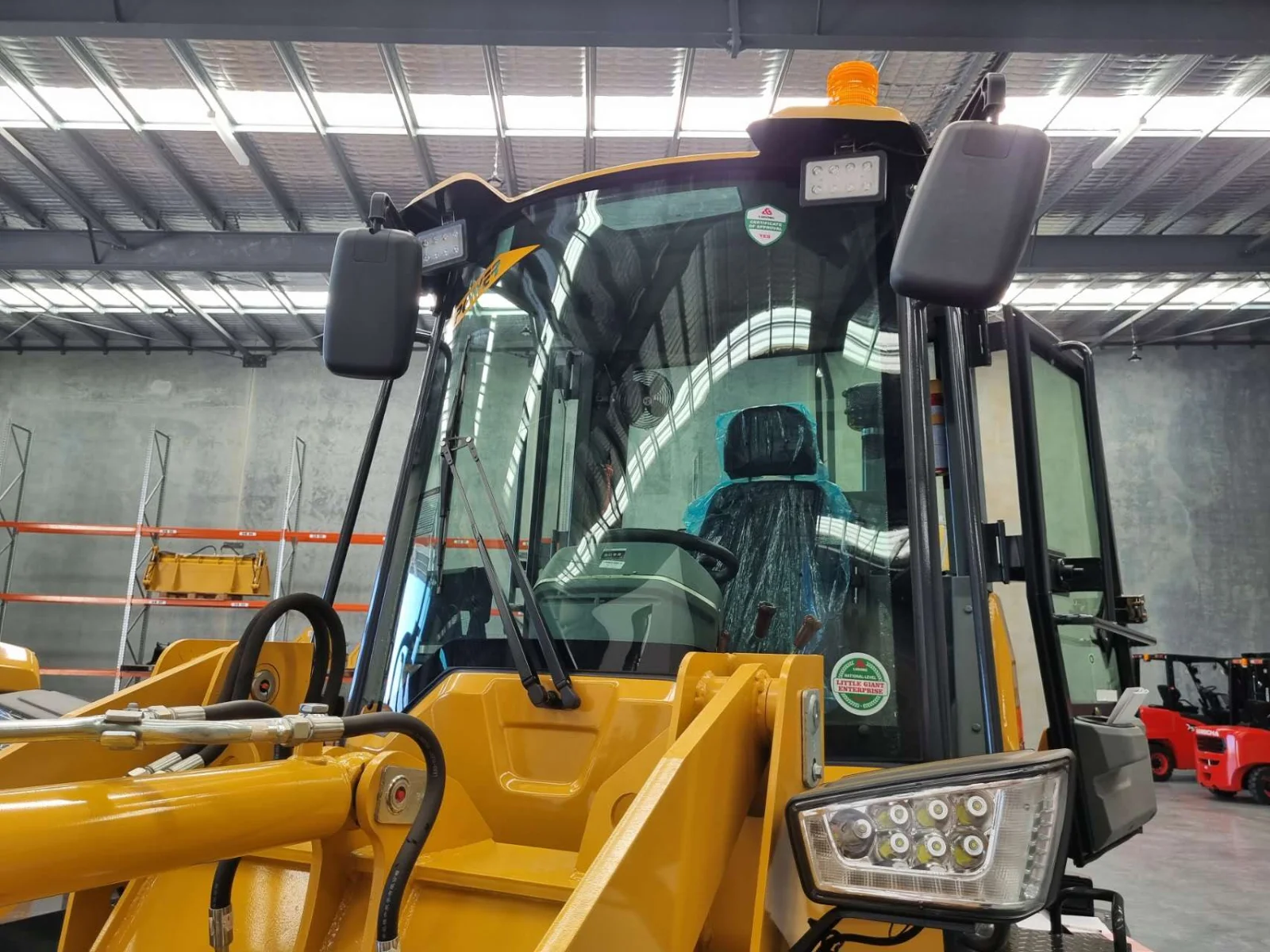 wheel loader enhanced cabin design