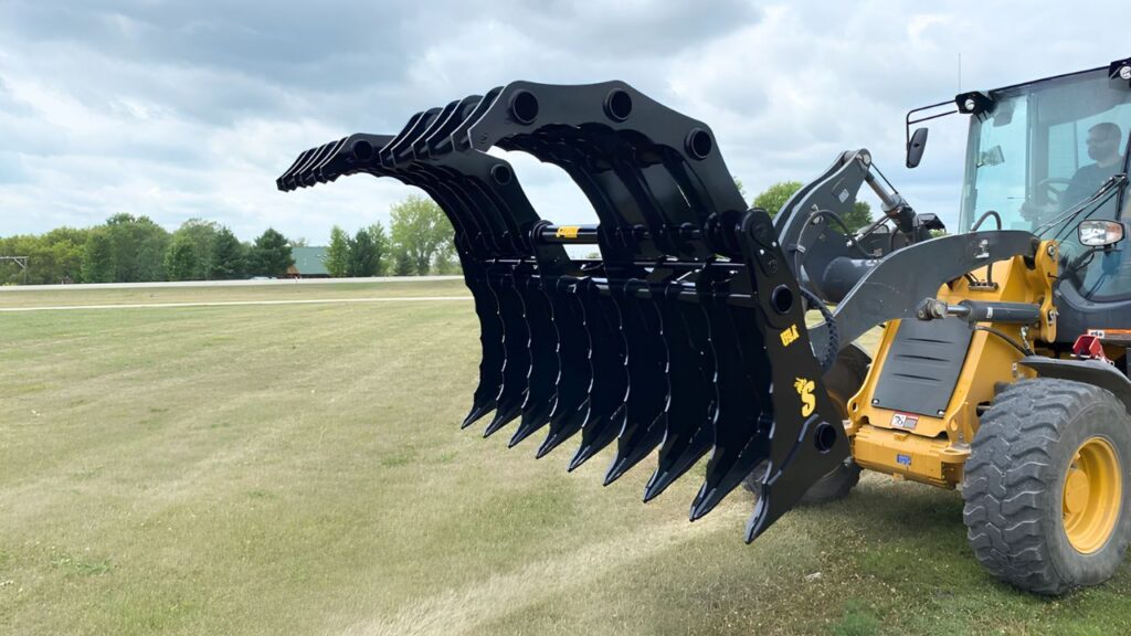 LGMA wheel loader grapples