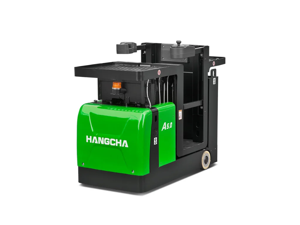 Hangcha A Series order picker, front three-quarter view