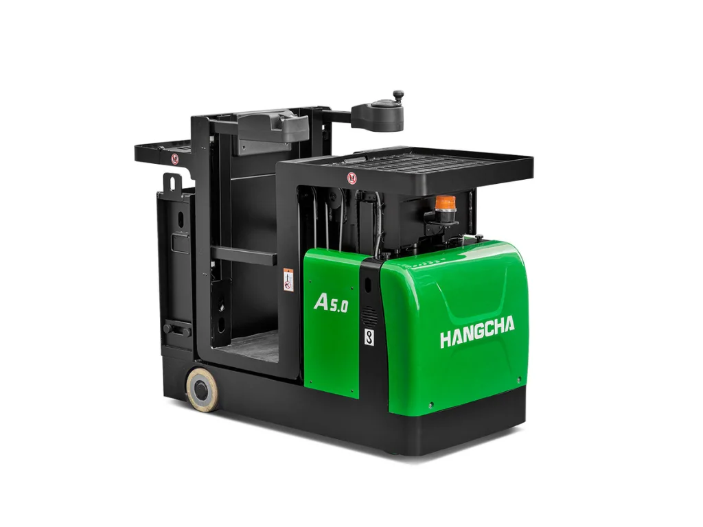 Hangcha A Series order picker, side three-quarter view