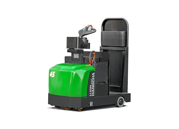 Hangcha A Series lithium tow tractor with stand-on platform, front three-quarter view
