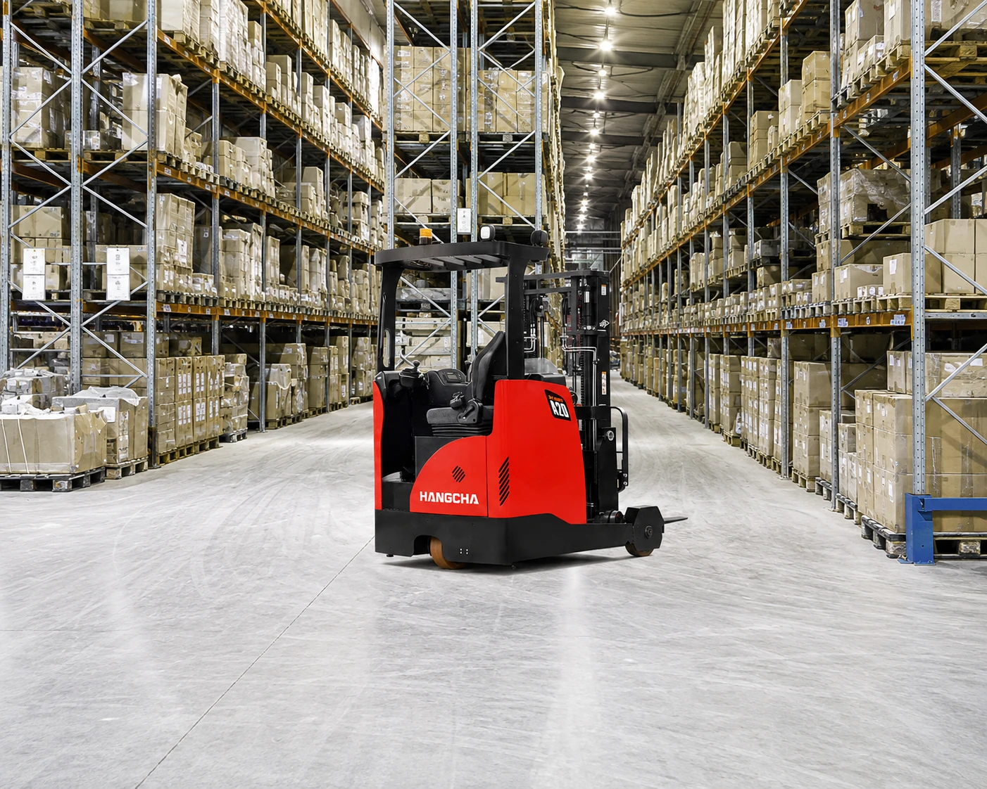 Hangcha A Series reach truck with 1.2-2.0 t lift capacity, working in a warehouse aisle