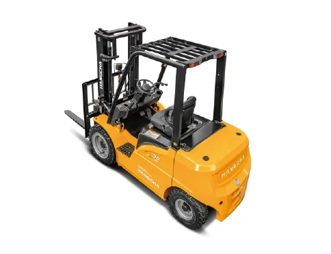 Hangcha XE Series 4-wheel electric forklift with 1.5-3.8 t lift capacity, elevated three-quarter view