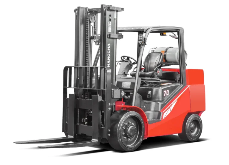 Hangcha XF Series LPG cushion tyre forklift, 6-7 t capacity, front three-quarter view
