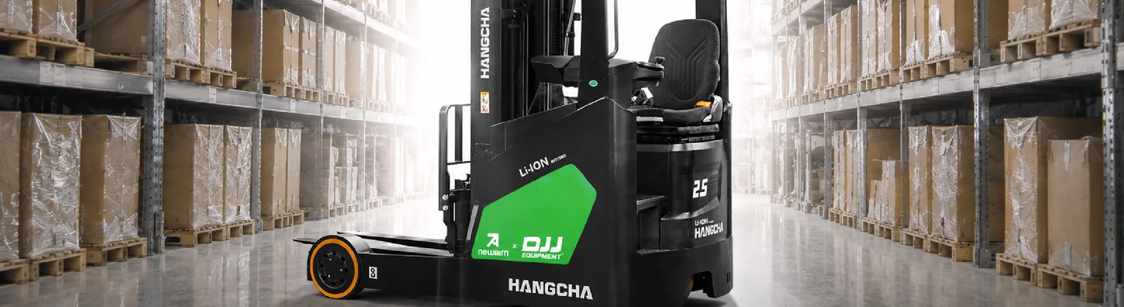 Hangcha Li-ion reach truck with DJJ Equipment decal in the New Aim Australia warehouse