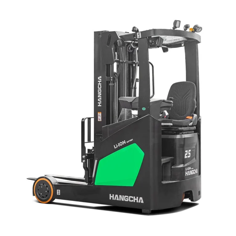 Hangcha XC Series lithium reach truck with forks lowered, front three-quarter view