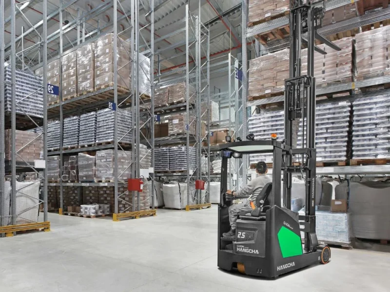 1 4t 2 5t Xc Series Reach Truck Forklift For Sale 10