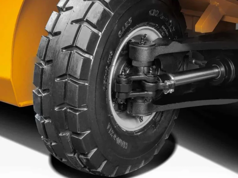 2-0-3-8-t-xa-iii-series-electric-forklift-8