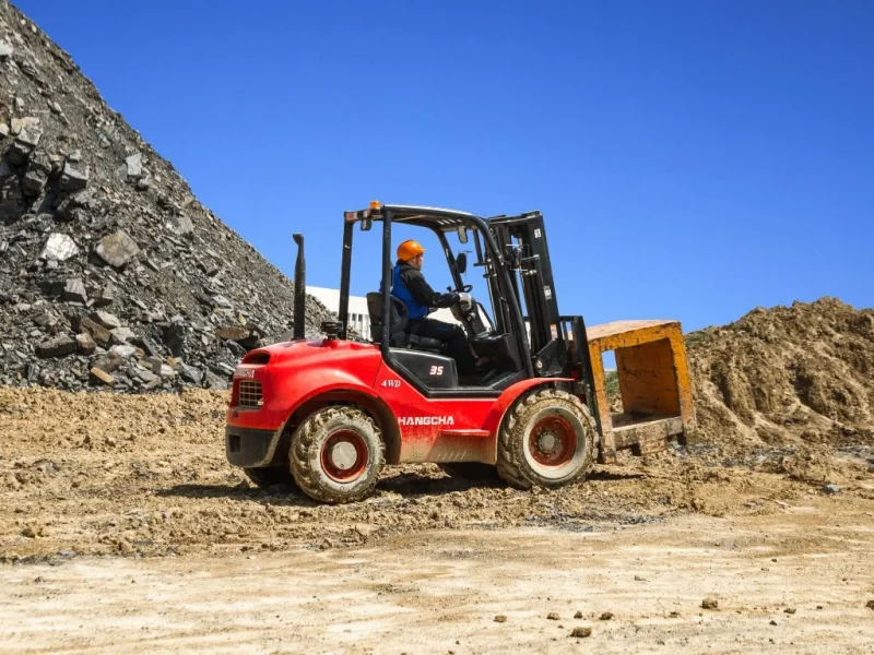 2 5t 3 5t 4wd Rough Terrain Forklift For Sale 6