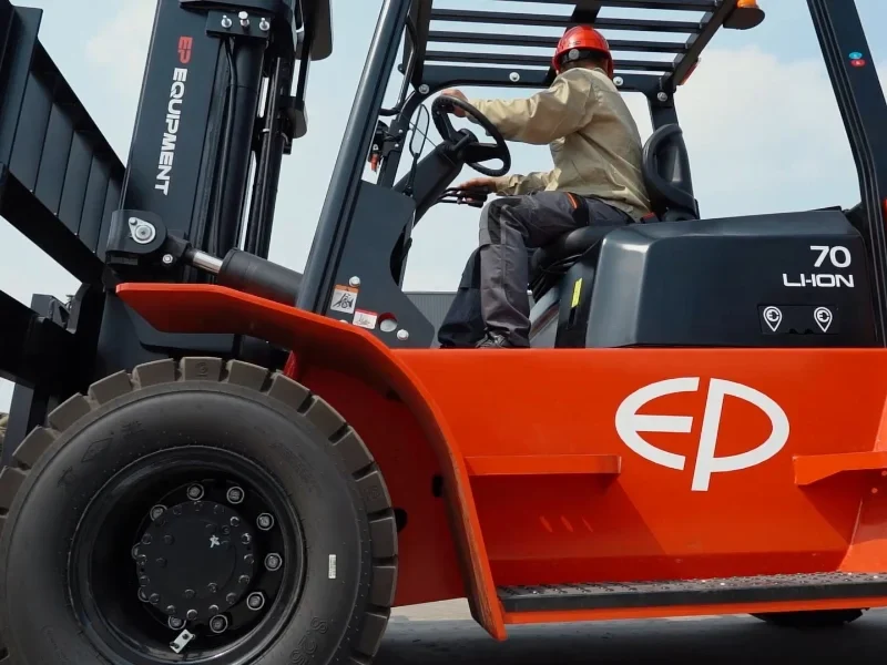 efl702 7 tons forklift