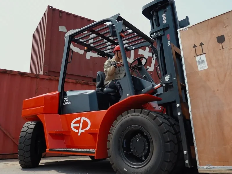 EFL702 7.0 ton forklift