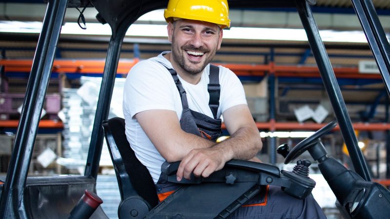 Forklift-Maintenance-Checklist-image-