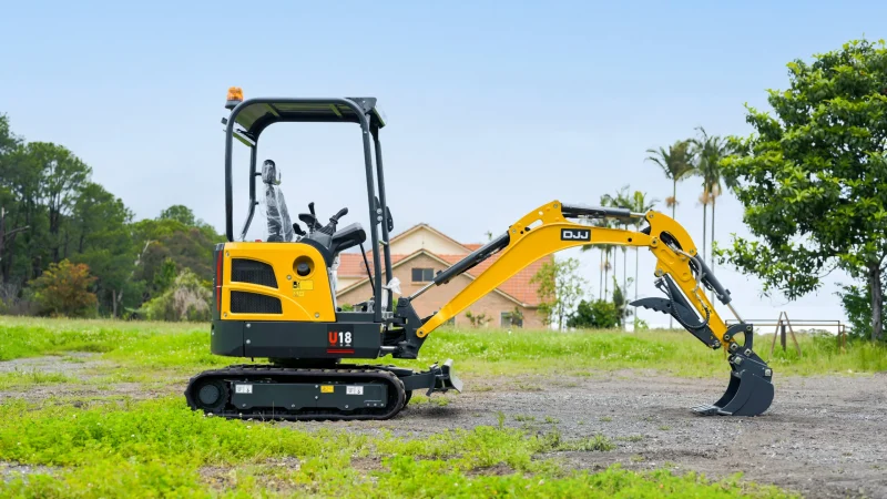Yuchai U18 1.8 tonne mini excavator on a grass and gravel site