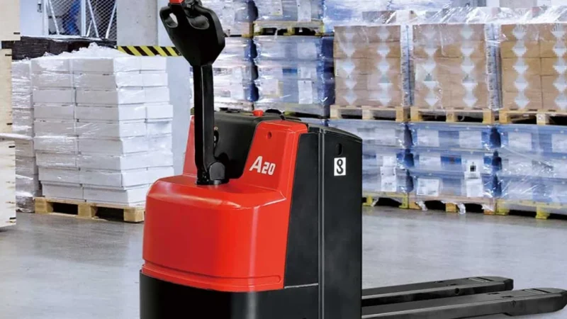 A Series Basic Range Pallet Truck 2