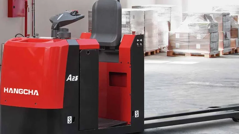 A Series Low Level Order Picker 4