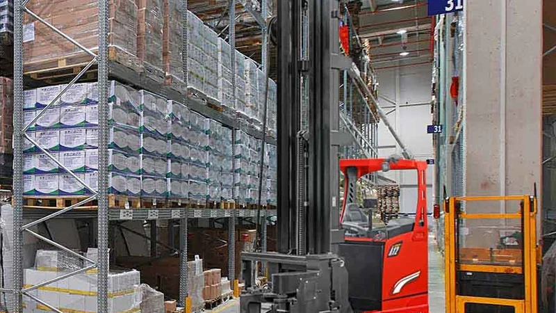 a-series-man-down-turret-truck-1-2-t-2