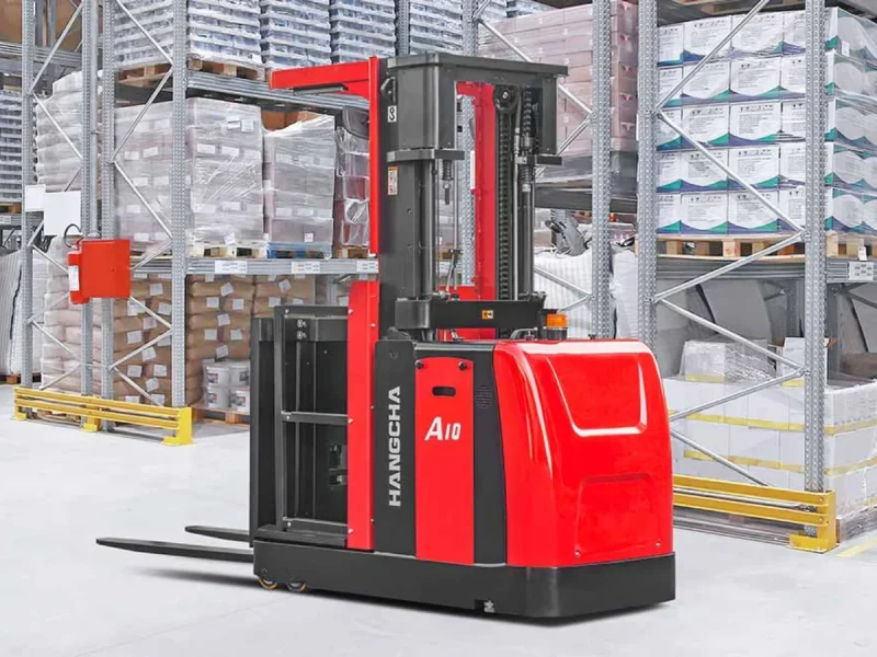 A Series Medium Level Order Picker 9