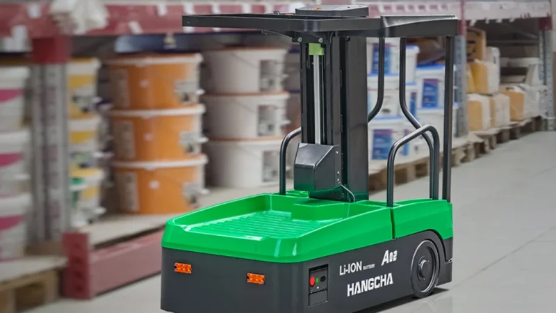 A Series Storage Assist Vehicle Order Picker 6
