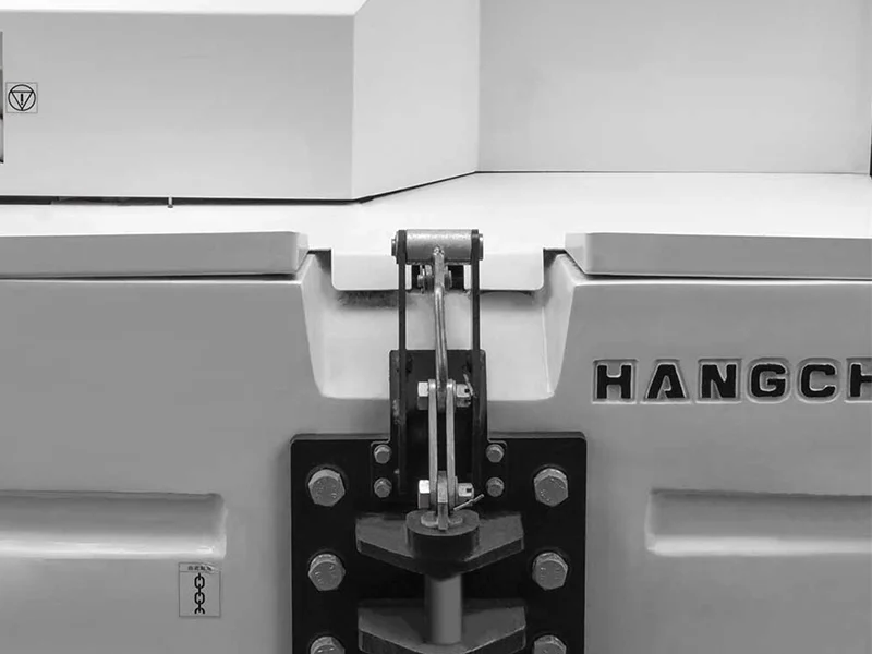 x-series-electric-tow-tractor-20-40-t-10